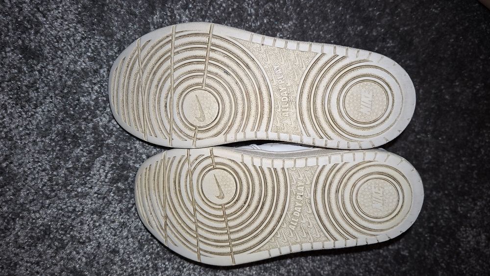 Buty nike 28,5. 17,5cm białe