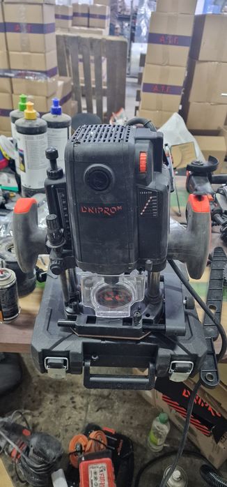 Фрезер Dnipro-M ЕR-210LX