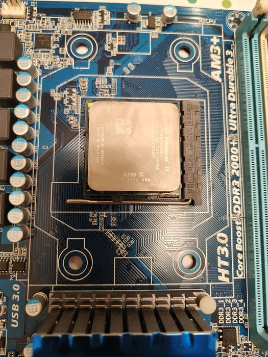 Płyta Główna Gigabyte Ga870a procesor  Phenom  II Ram DDR3 8gb