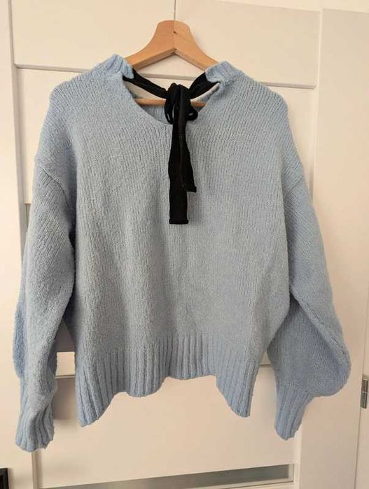 Sweter  błękitny