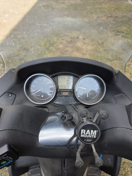 Piaggio MP3 400 LT