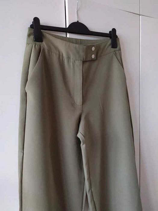 Spodnie khaki 40 L szerokie nogawki