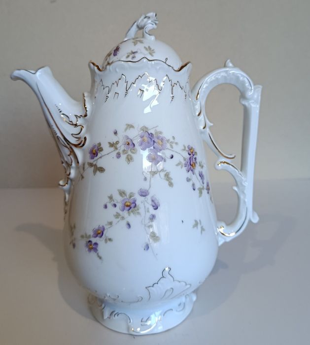 Stary dzbanek do kawy