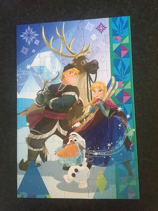 Zestaw 5 kompletów puzzli Kraina Lodu, Anna i Elsa, Królewna Śnieżka