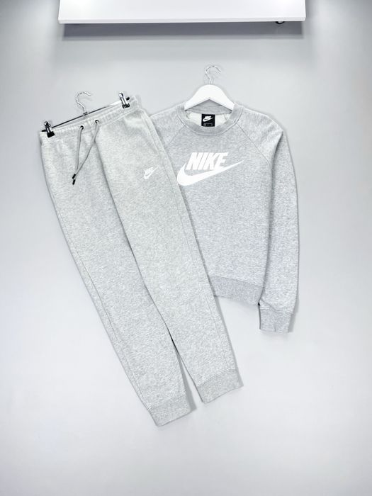 Женский спортивный костюм Nike big logo жіночий
