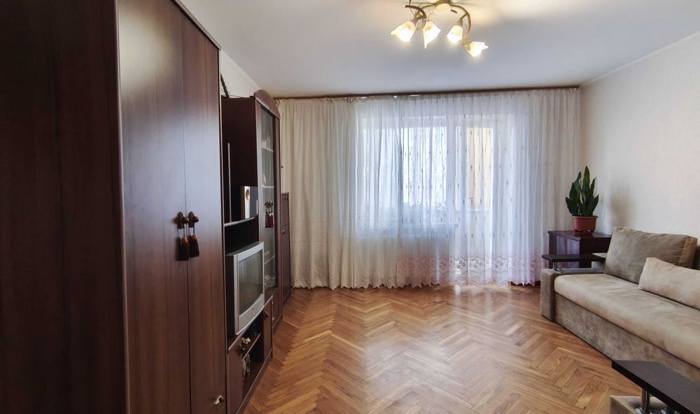 Продаж  3-кімнатної квартири у самому центрі міста!