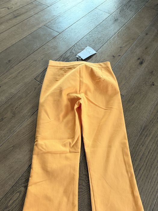 Spodnue damskie Zara
