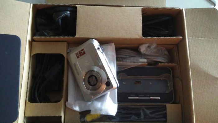 Digital Máquina Fotográfica Casio EX-Z750