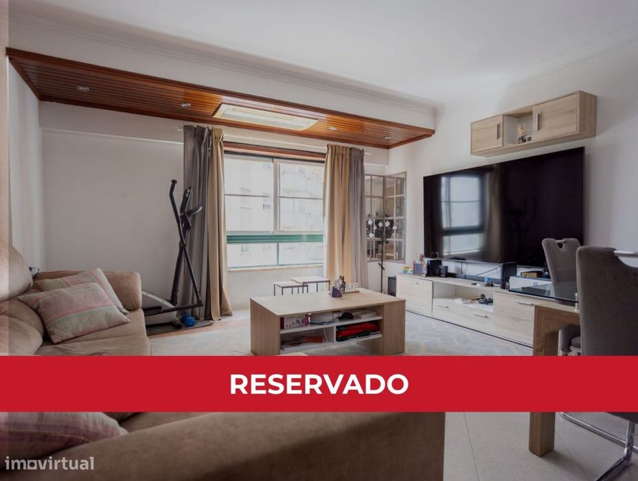 Apartamento T2 no Carregado