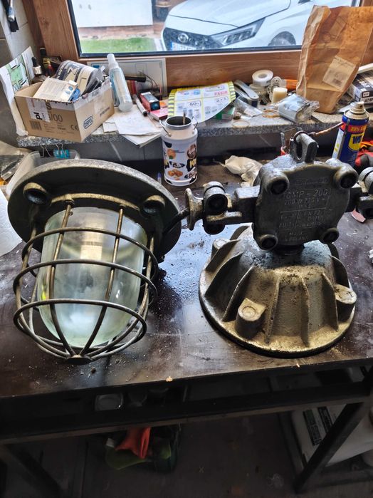 Lampa przemysłowa PRL ZAOS OMP 200