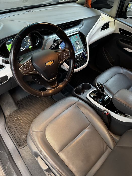 ПРОДАМ Chevrolet Bolt EV 2018 64кВт.