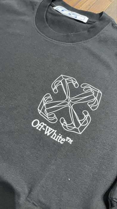 T Shirt de Homem Preta