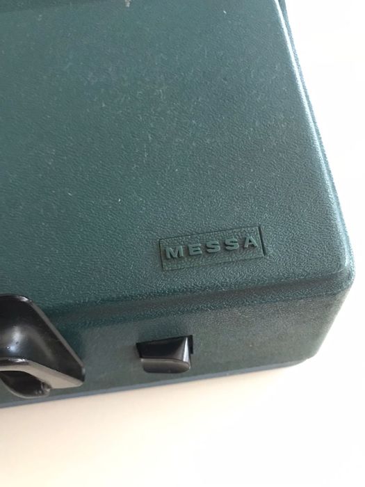 Máquina de escrever Meesa