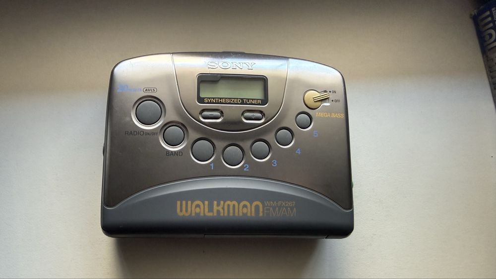 Кассетный плеер sony wm-fx 267