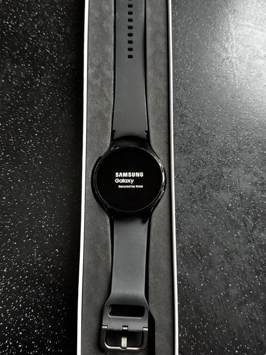 Смарт-годинник samsung galaxy watch4 44mm