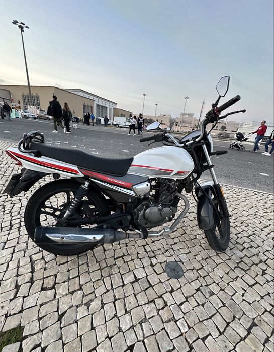 Keeway Strike 125