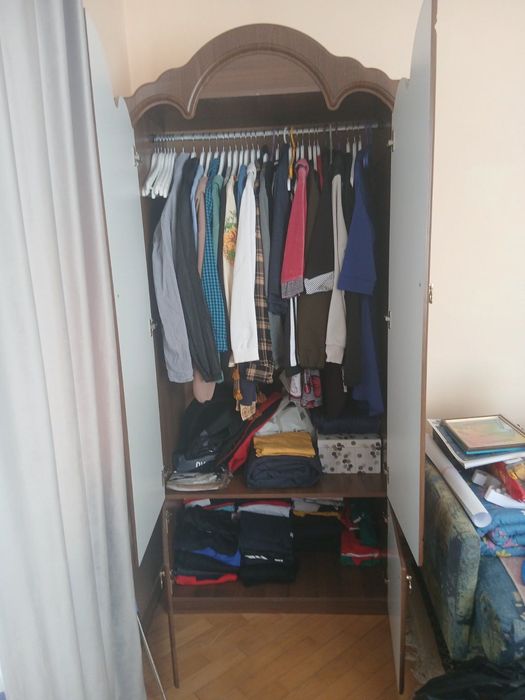 Продам шафу в хорошому стані