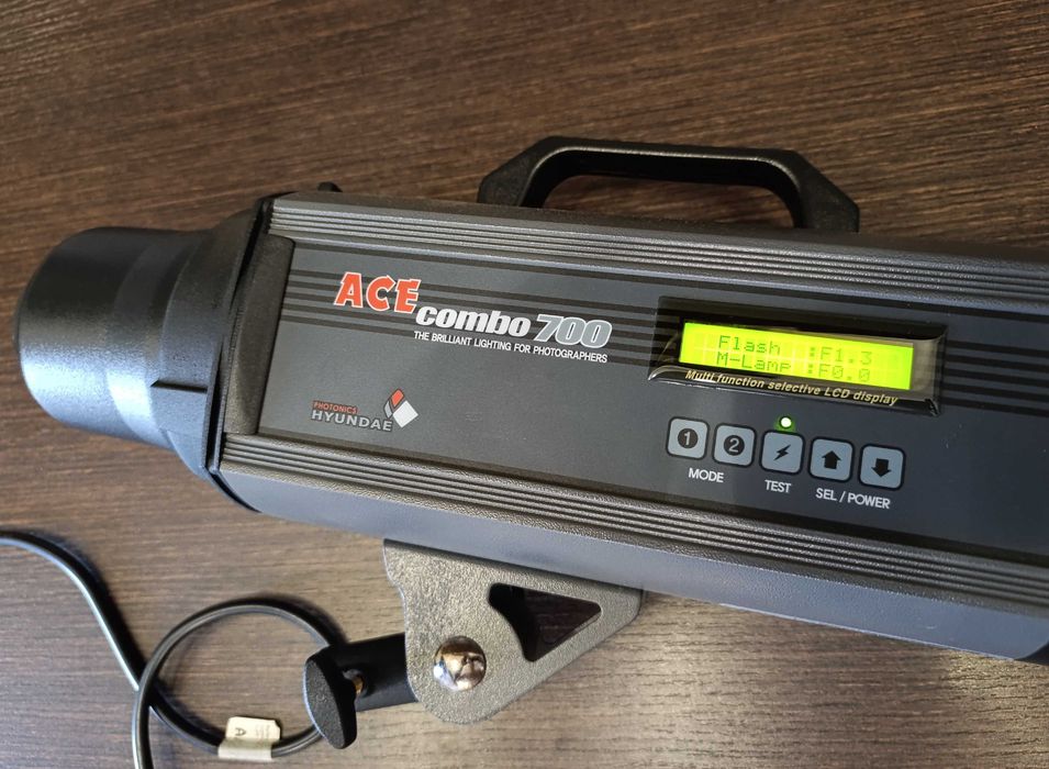 Фотоспалах Hyundae Photonics ACE Combo 500, 700, 1200 Фотостудія