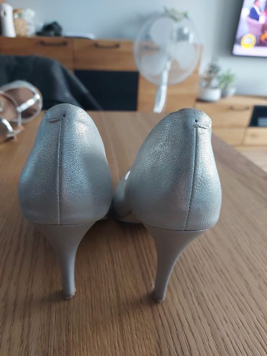 Buty ślubne srebrne