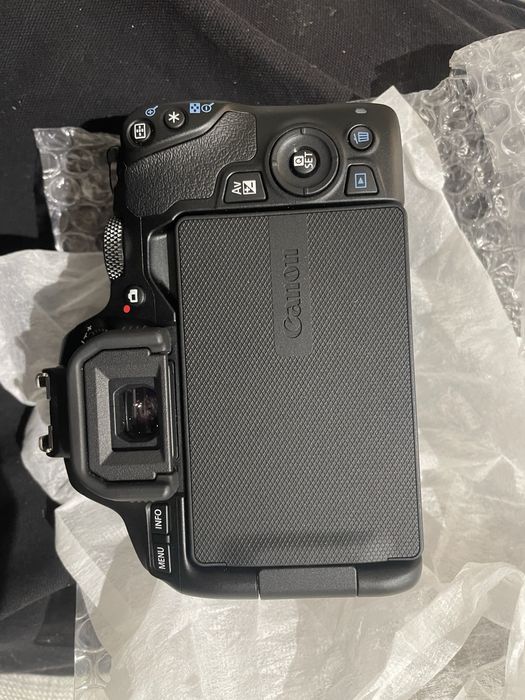 Eos 250D canon ef-S 18-55 IS STM Kit