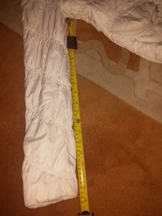 Ветровка женская