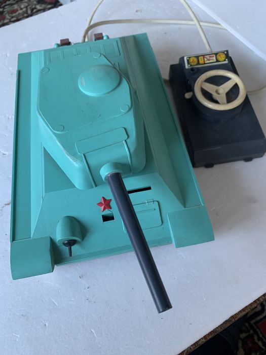 Игрушка СССР. Танк .