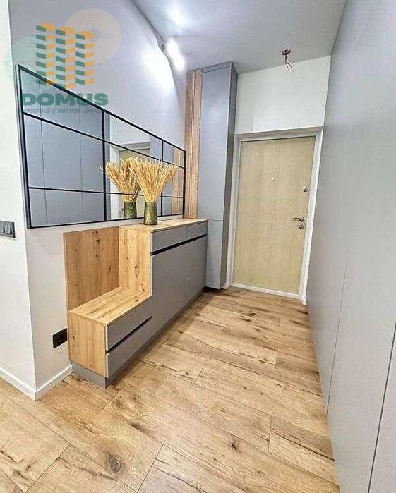 Продам 2-х комн ЖК "Омега"! Толбухина! Современный ремонт!