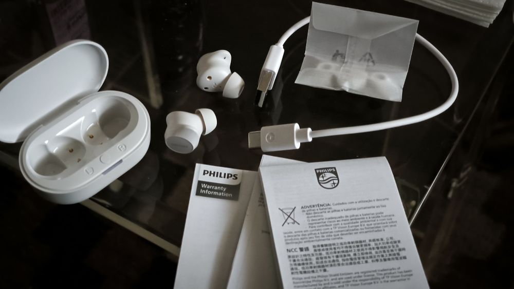 Head phones Philips serie 1000