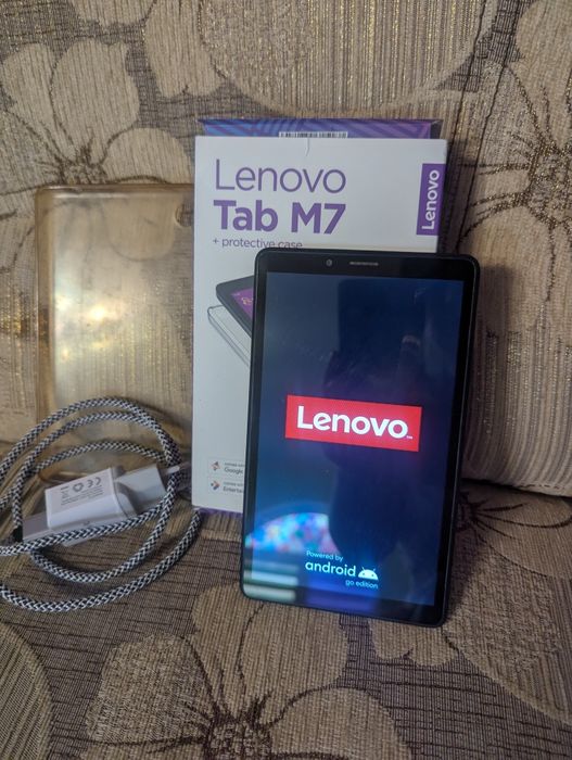 Планшет в чудовому стані, робочий Lenovo Tab M7