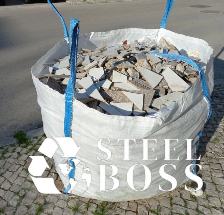 Recolha / Comércio de Sucata / Entulho / Verdes / Ramada / Recheios