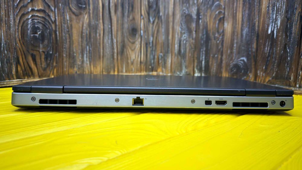 Потужний Професійний Ноутбук Dell Precision 7540 /Quadro T1000 4 GB