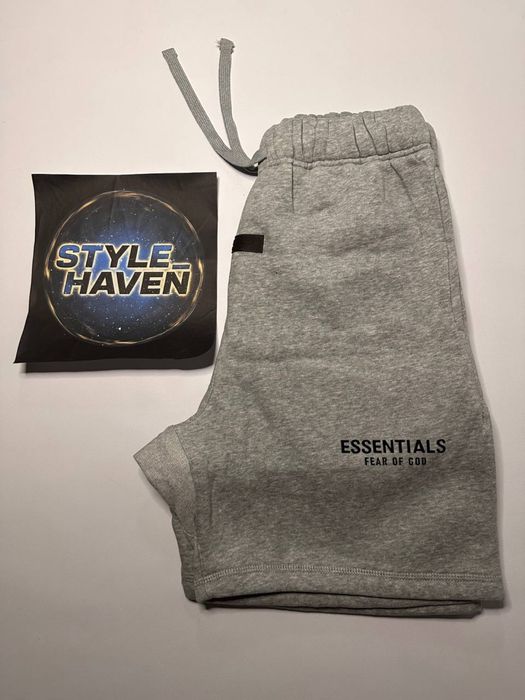 Шорти Essentials