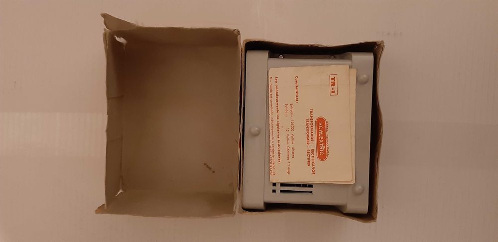 Scalextric - Transformador TR-1 , controladores , pista de ligação