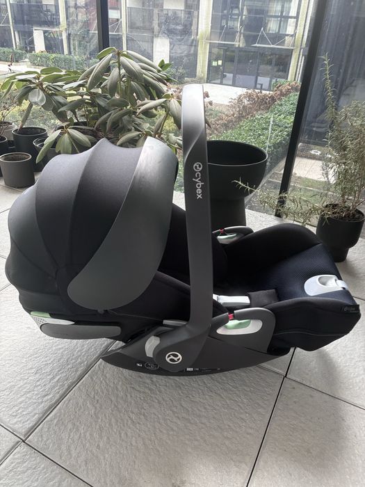 CYBEX CLOUD T PLUS i-Size fotelik samochodowy + baza T