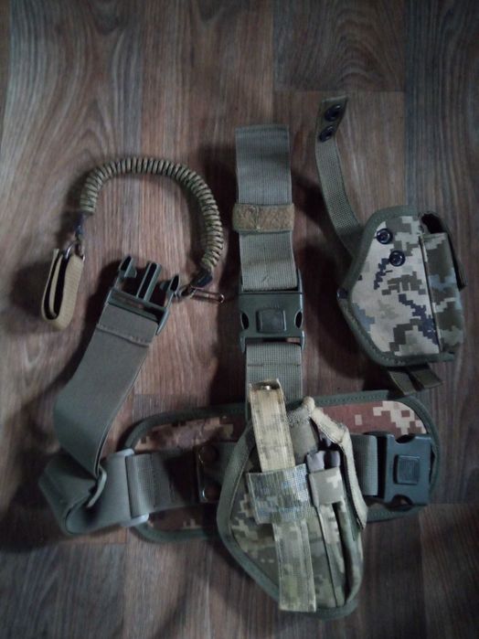 Кобури для ПМ / Форт 17 з платформою / ременем на стегно ноги