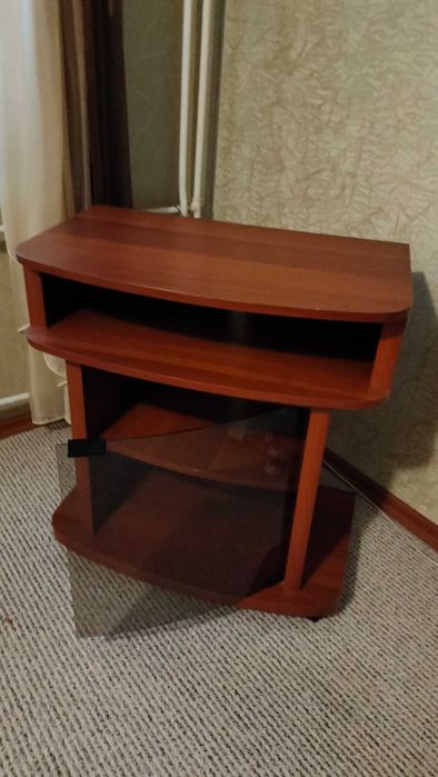 Тумбочка для телевизора