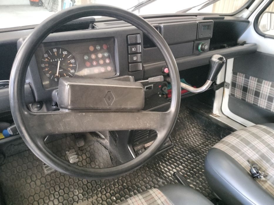 Renault 4 GTL de 91