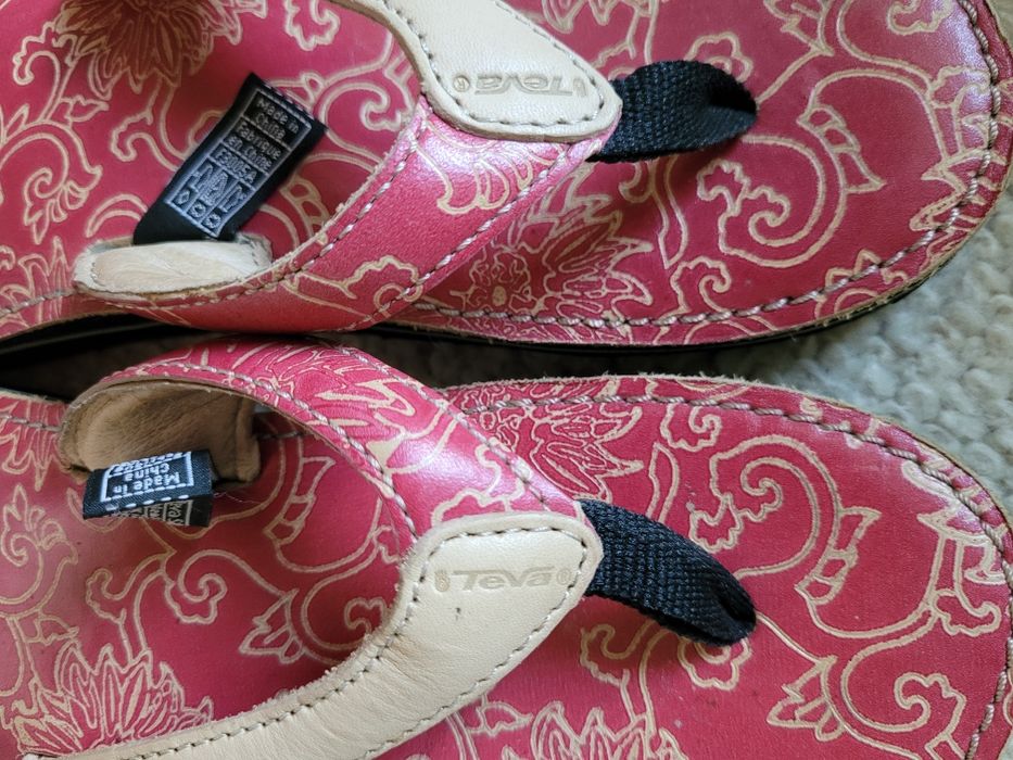 Teva klapki japonki skóra naturalna 37 sandały buty