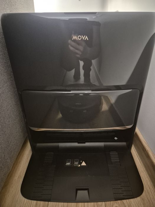 Robot sprzątający mova z60 polecam