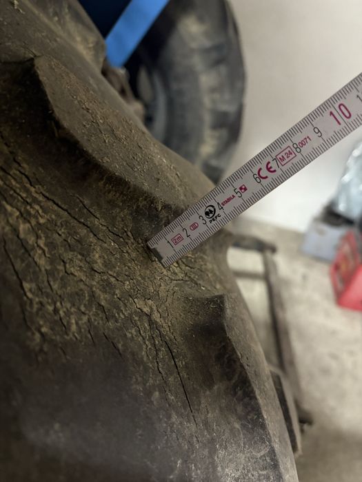 Sprzedam opony 480/70/30 firestone