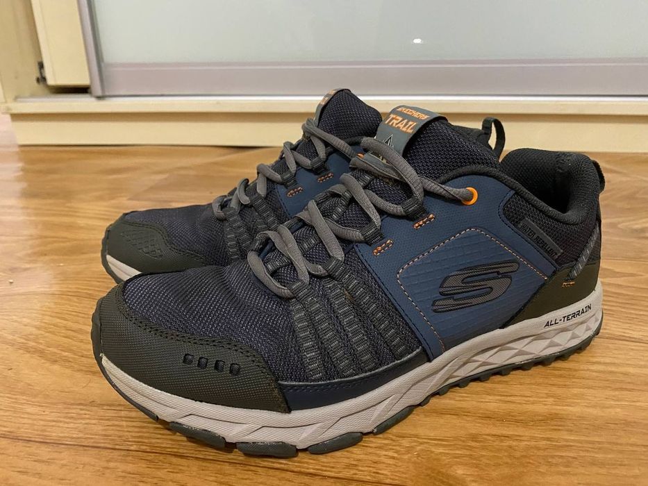 Кросівки Skechers 42