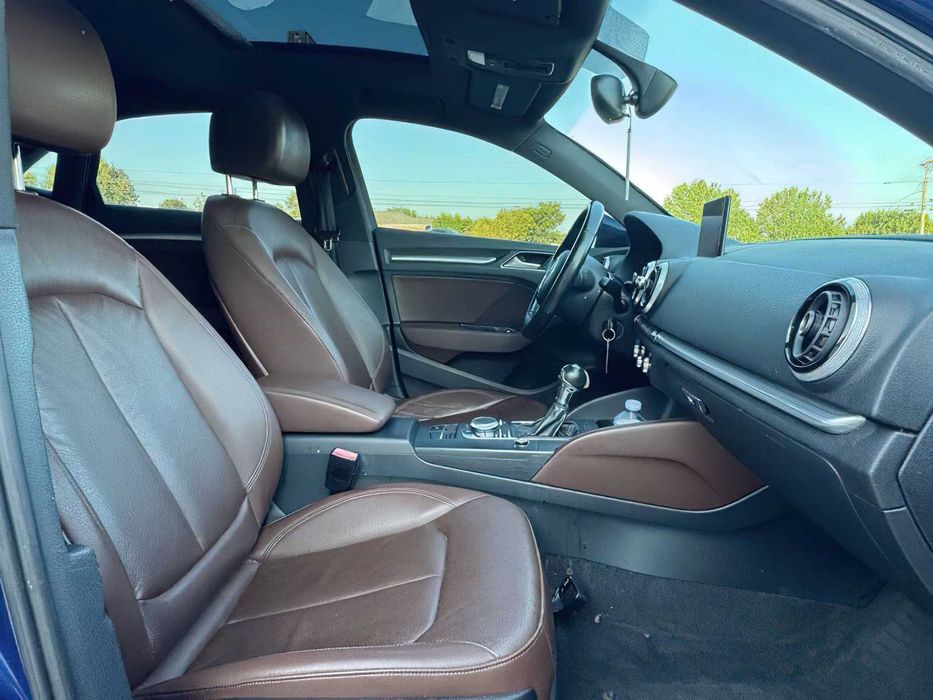 Audi A3 Premium      2015