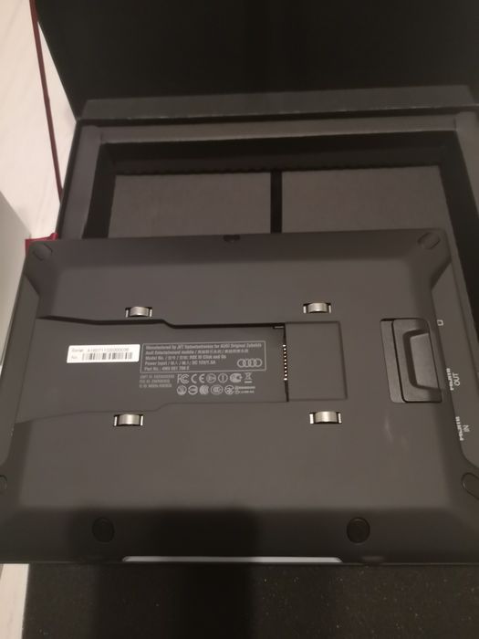 Monitor, tablet Audi mobile RSE 3