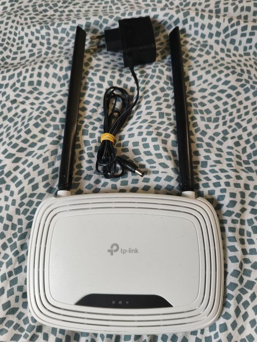 Маршрутизатор TP-LINK TL-WR841N,