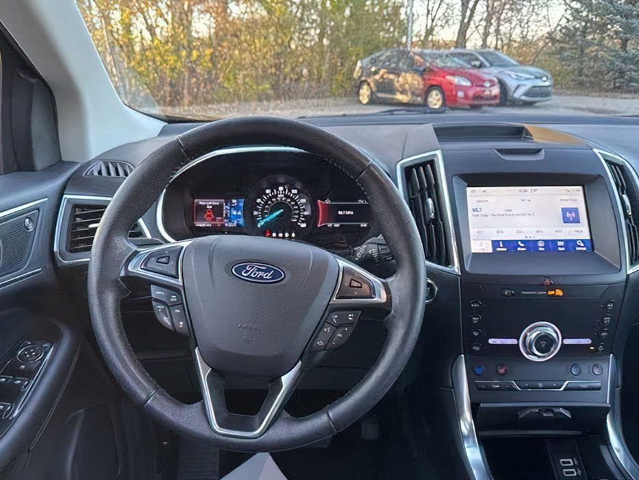 Ford Edge      2020