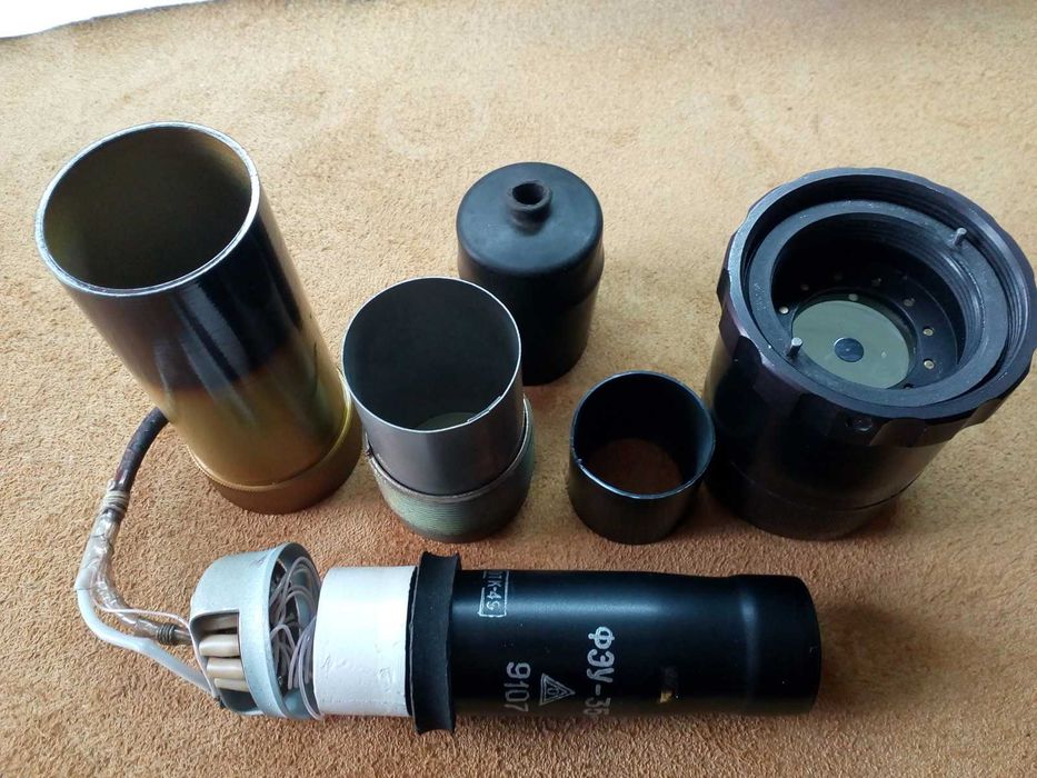 Фотоэлектронный умножитель ФЭУ-35-1 С кристаллом (блок детектирования)