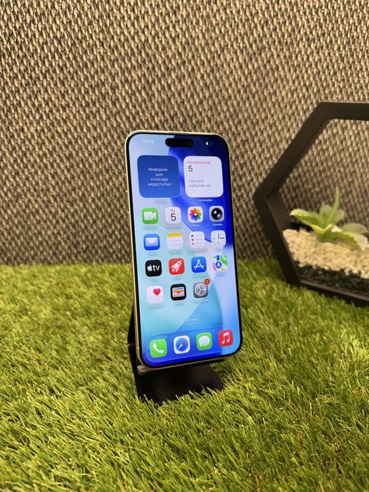 iPhone 15 Pro Max 256Gb АКБ 93% Neverlock White Titanium Айфон