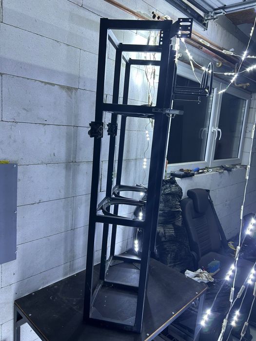 Kosz transportowy na butle gazowe/ stolik