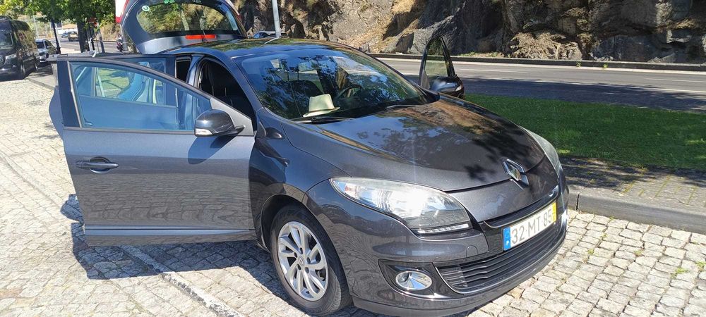 Renault megane impecável