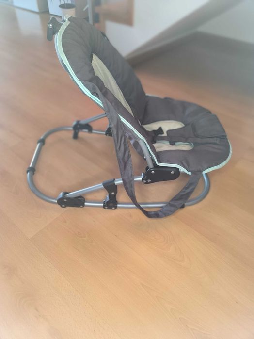 Espreguiçadeira de Bebé - Conforto e Segurança para o seu Pequeno